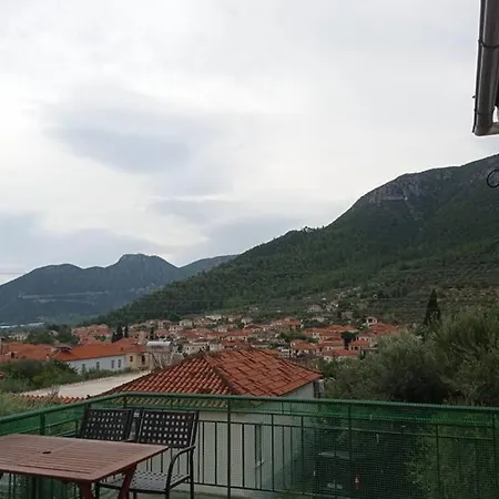 Afroditis's & Makis's Appartamento