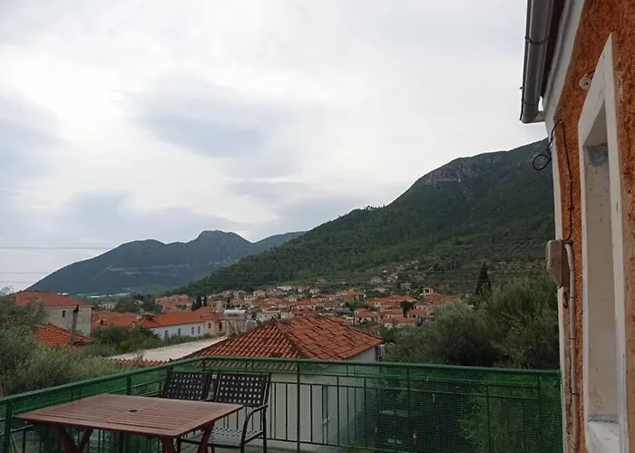 Afroditis's & Makis's Appartement